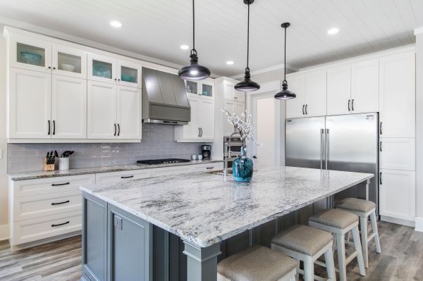 Modern Kitchen Remodeling in Glendale
